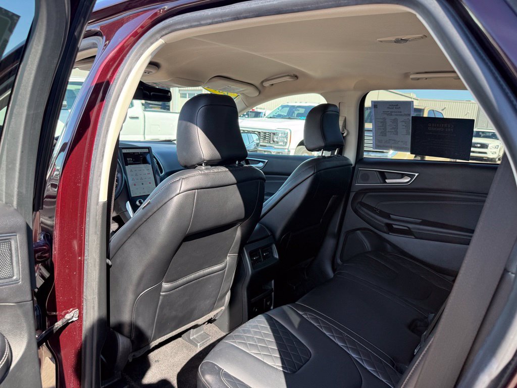 Used 2024 Ford Edge Titanium AWD/4WD image 11