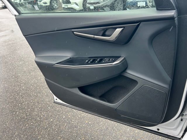 Certified 2025 Kia EV6 Light w/ Light LR Technology Package image 17
