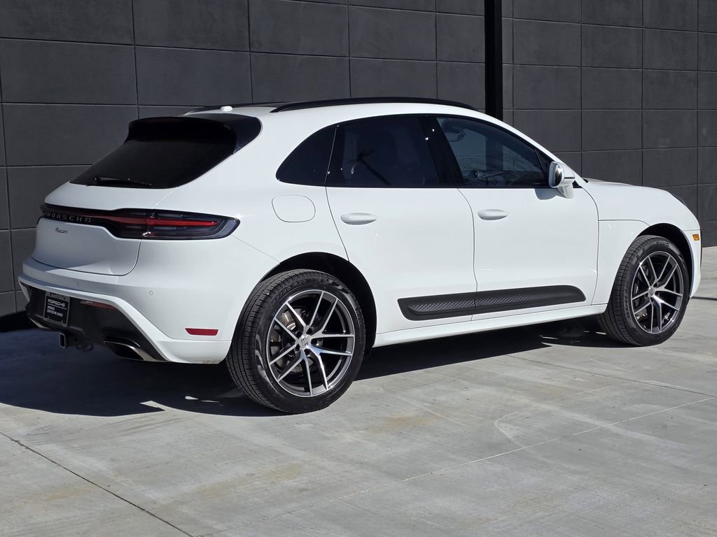 New 2025 Porsche Macan Turbo image 8