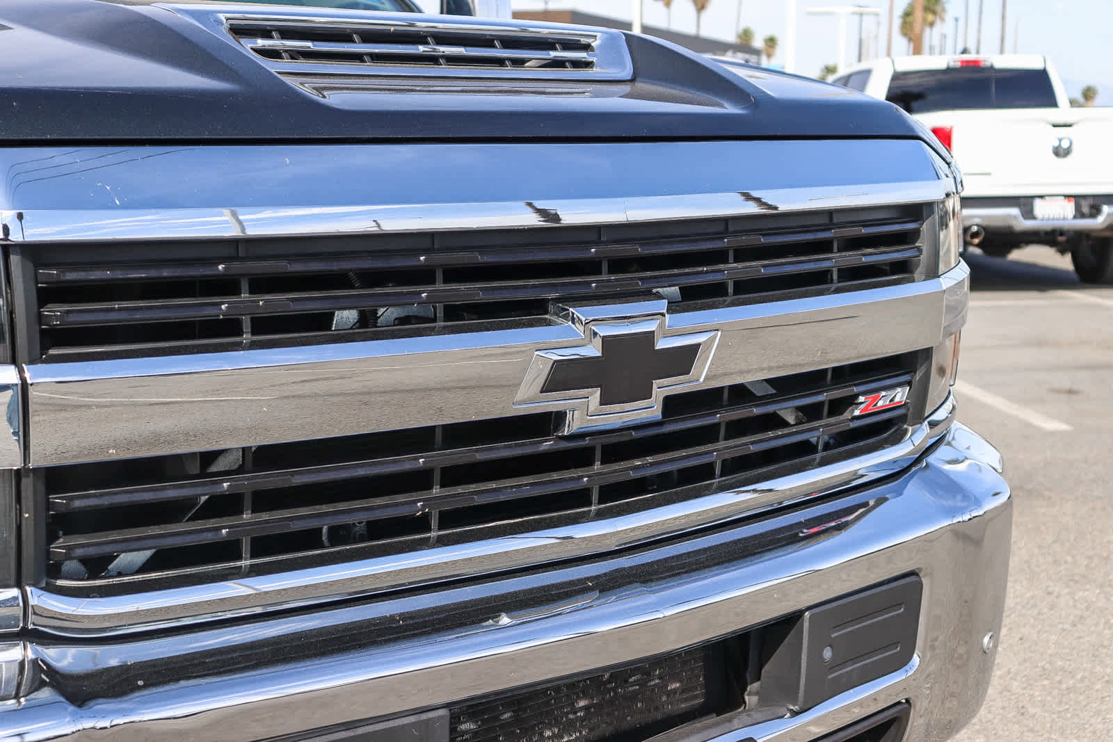 Used 2017 Chevrolet Silverado 2500 LTZ w/ Duramax Plus Package image 4