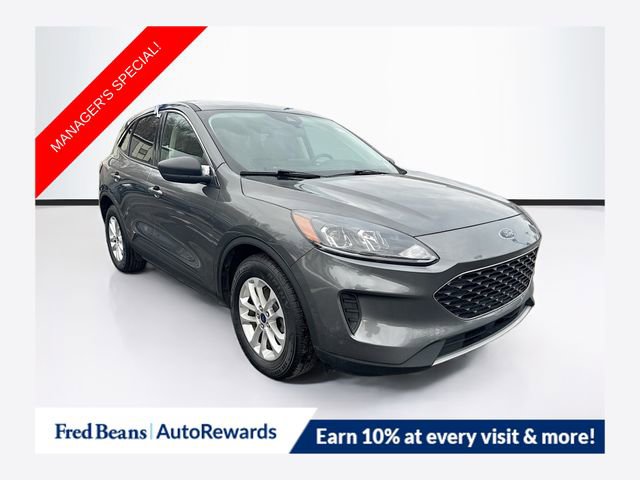 Used 2022 Ford Escape SE w/ Cold Weather Package image 1