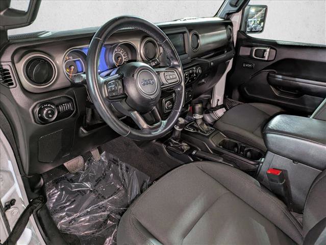 Used 2021 Jeep Gladiator Sport image 10