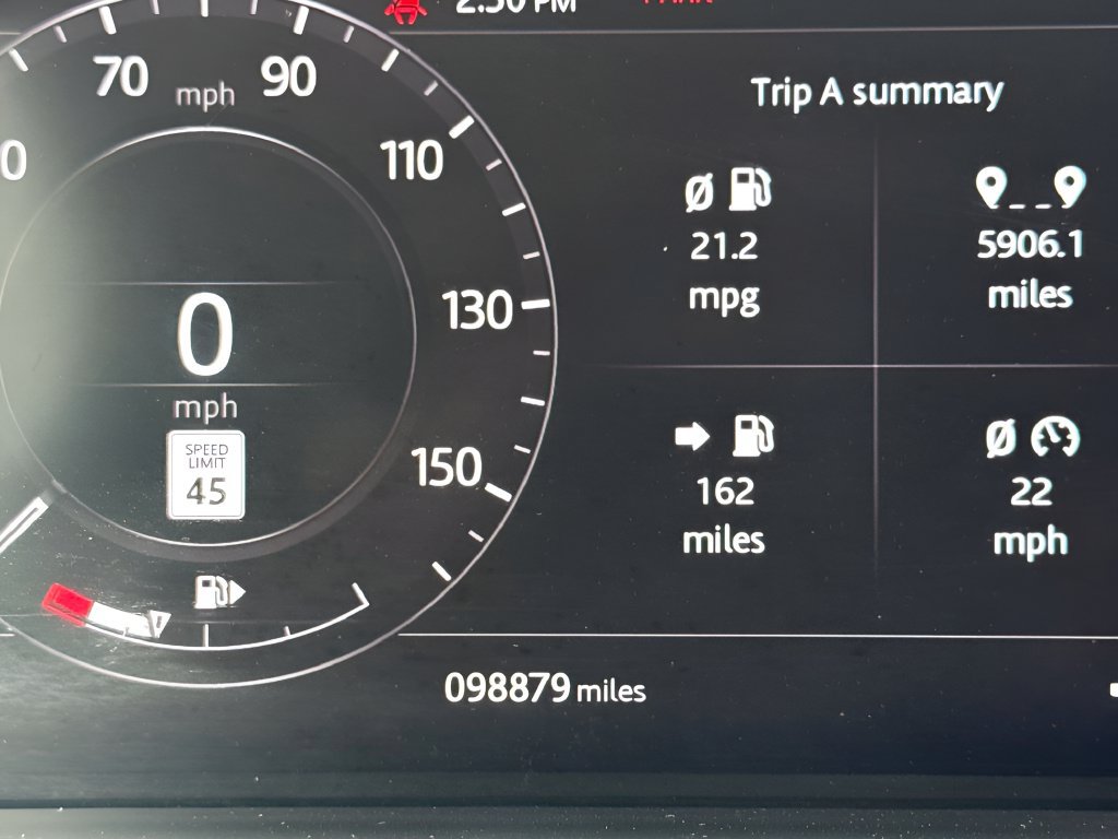 Used 2020 Land Rover Range Rover Sport HST AWD/4WD image 22