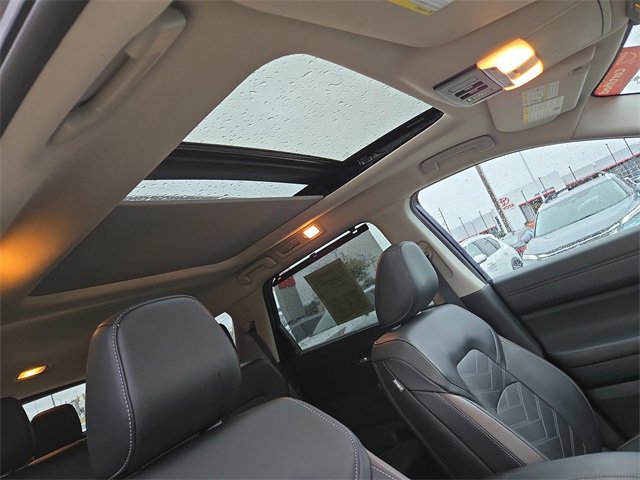 Certified 2024 Nissan Pathfinder Platinum w/ Cargo Package image 16