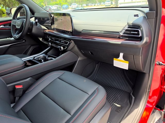 New 2026 Chevrolet Traverse Z71 w/ Driver Confidence Package AWD/4WD image 12