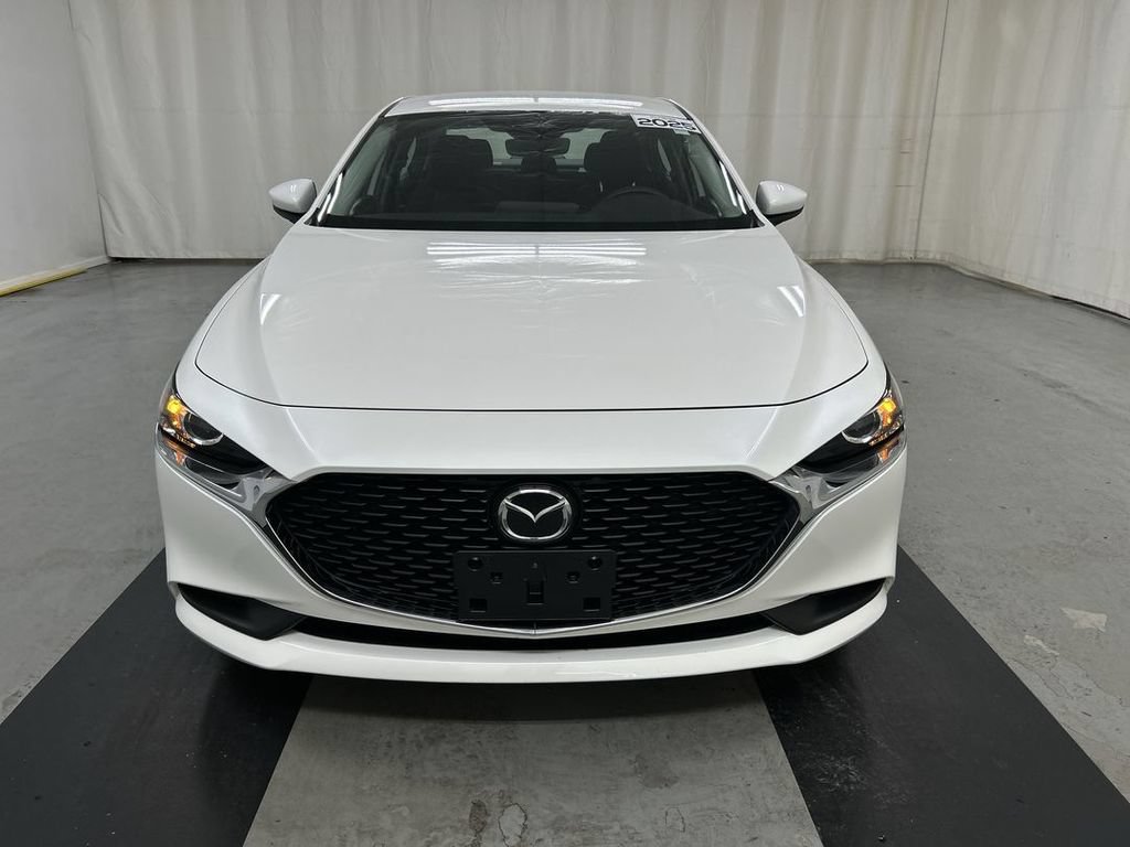 Certified 2025 MAZDA MAZDA3 s FWD image 3