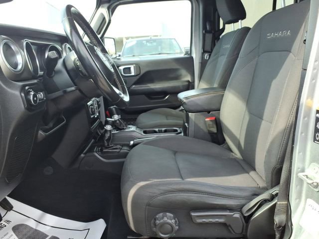 Used 2020 Jeep Wrangler Unlimited Sahara image 11