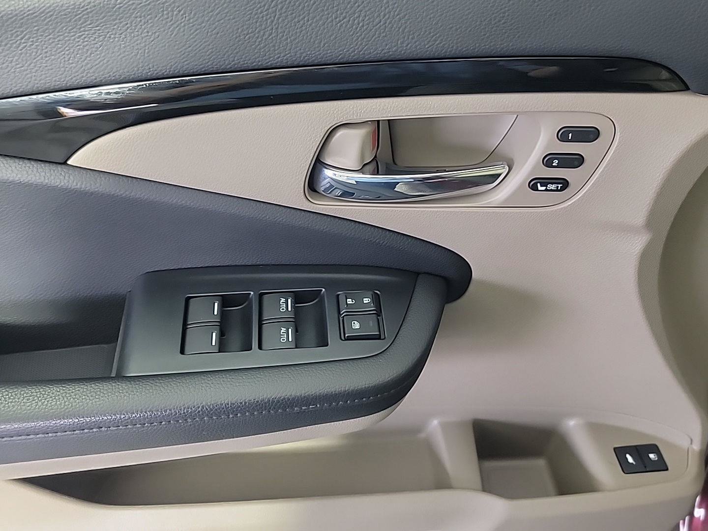 Certified 2021 Honda Pilot Touring image 38