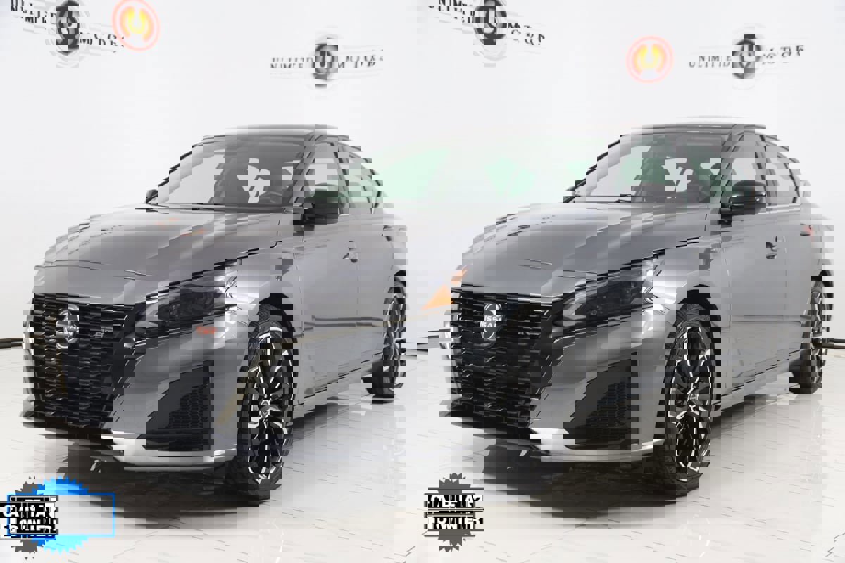 Used 2023 Nissan Altima 2.5 SR image 5