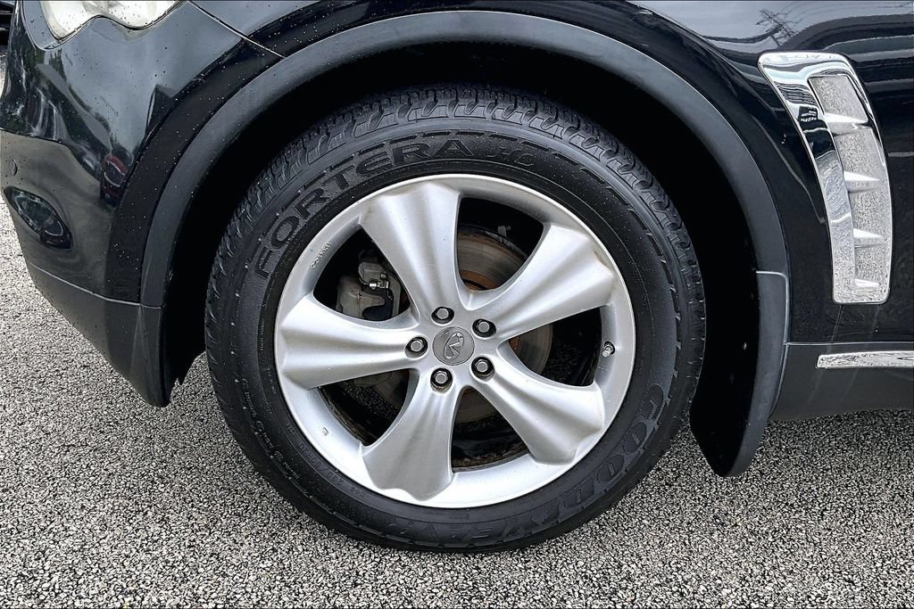 Used 2011 INFINITI FX35 AWD w/ Premium Pkg image 11