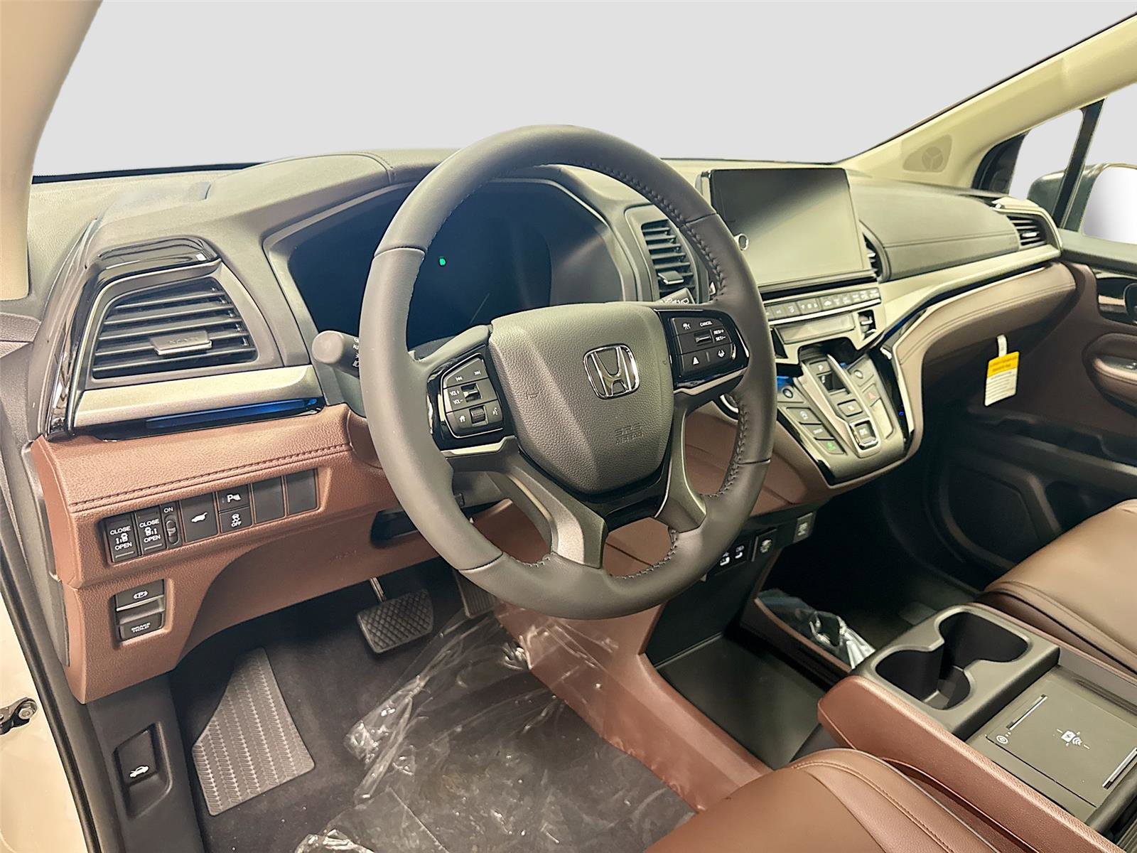 New 2026 Honda Odyssey Touring image 9