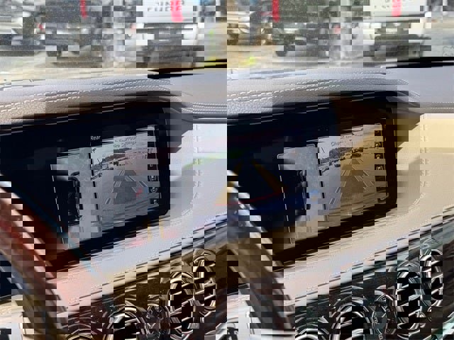 Used 2018 Mercedes-Benz S 560 Sedan image 26