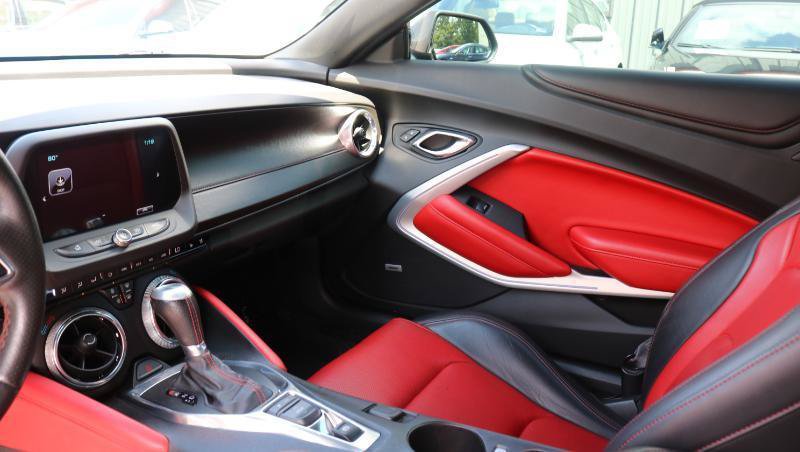 Used 2017 Chevrolet Camaro SS w/ LPO, Ground Effects Package RWD image 22