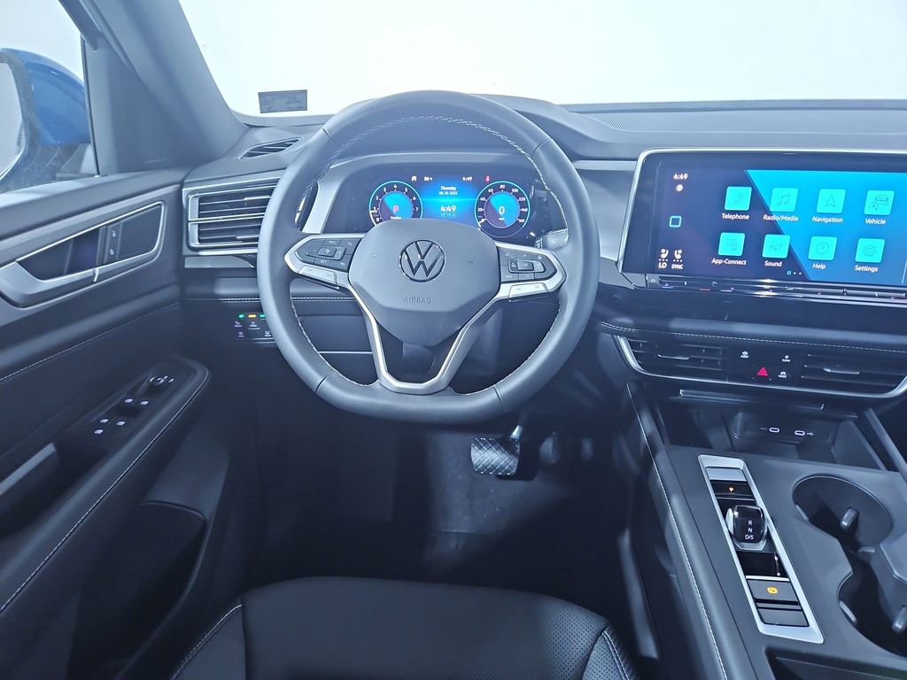 New 2025 Volkswagen Atlas Cross Sport SE image 13