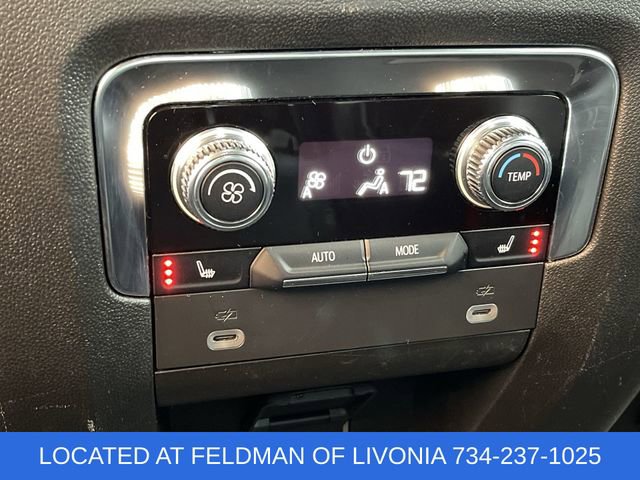 Used 2024 GMC Yukon Denali image 37