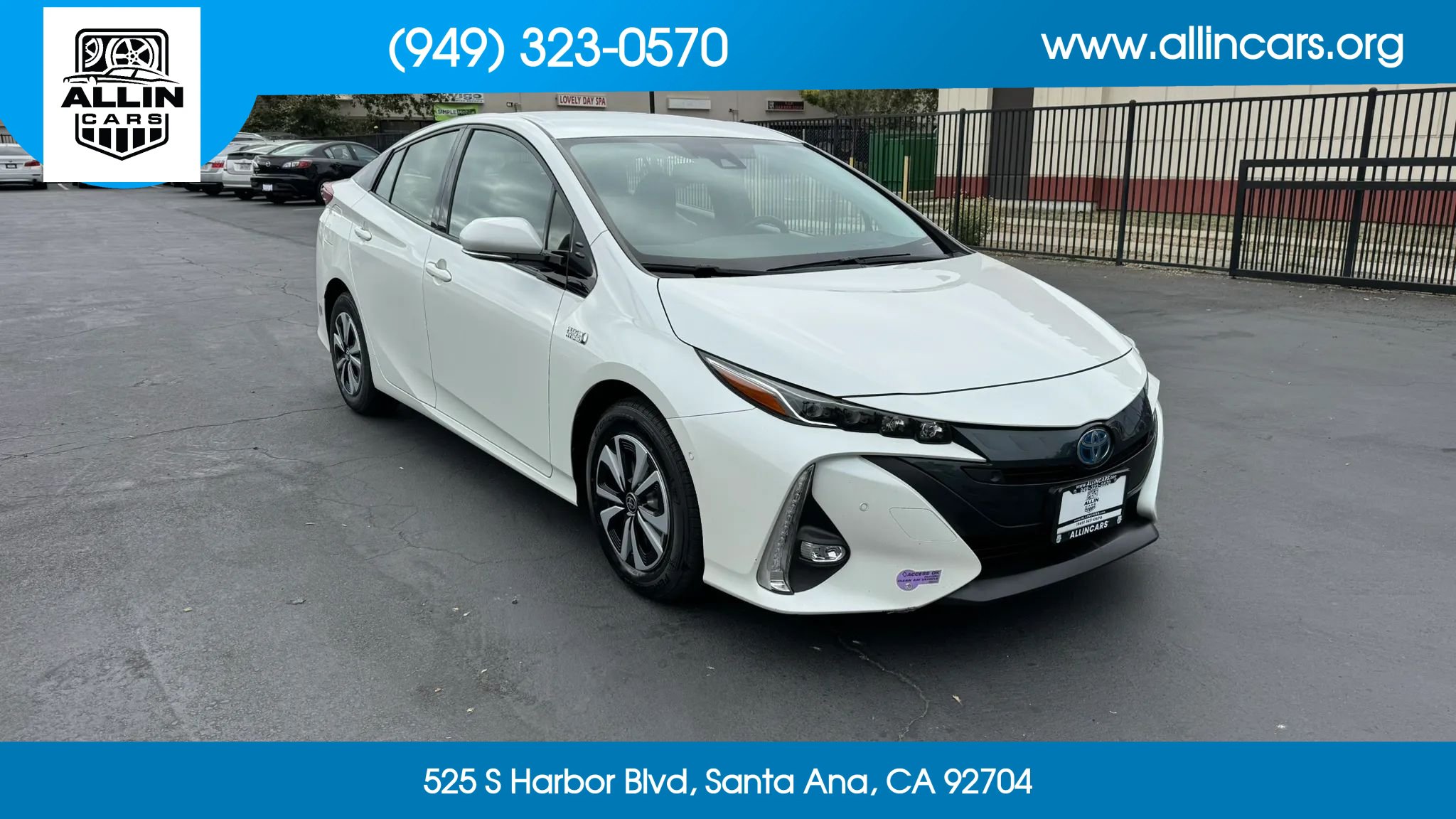 Used 2019 Toyota Prius Prime Advanced w/ Carpet Mat Package FWD image 3