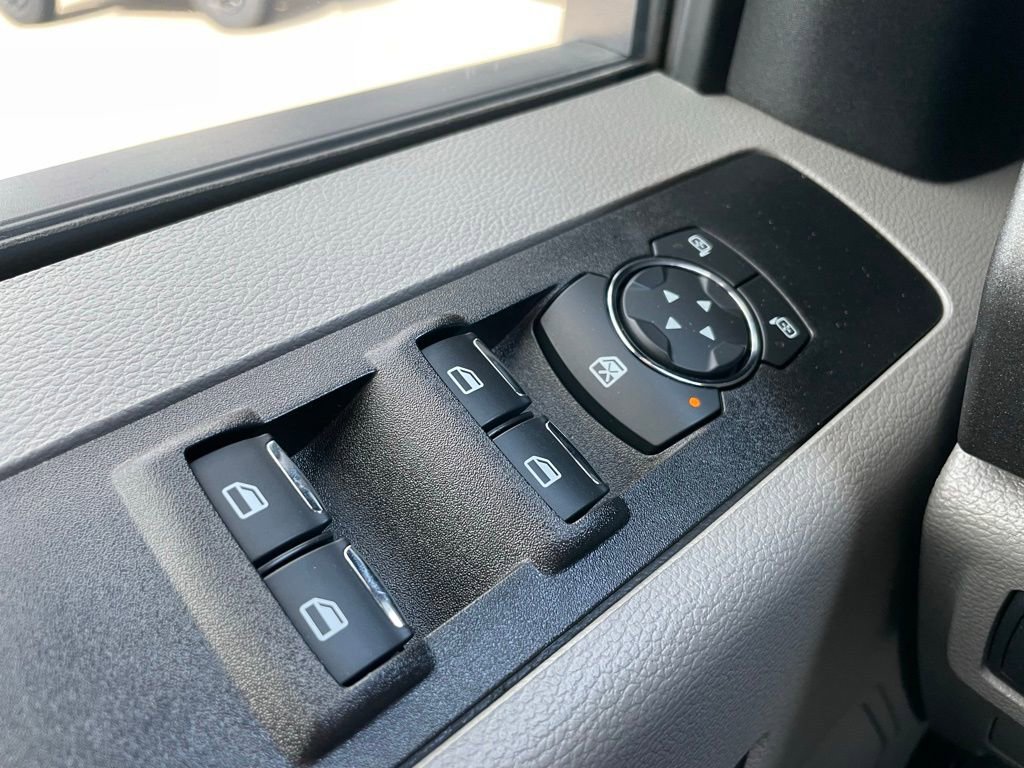Used 2021 Ford F250 XL w/ Power Equipment Group AWD/4WD image 24