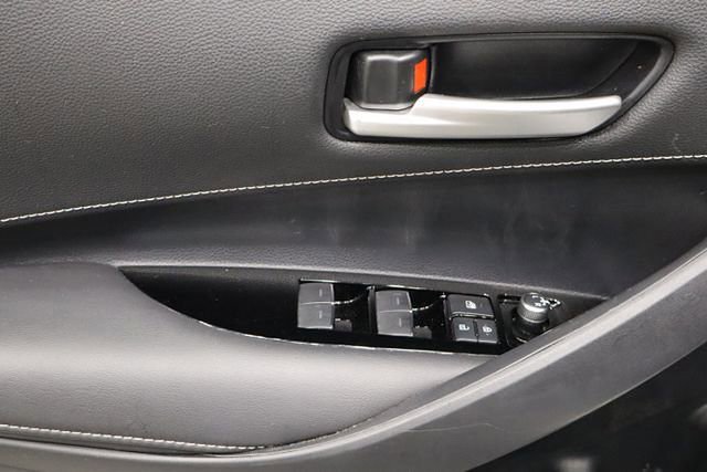 Used 2020 Toyota Corolla SE image 16