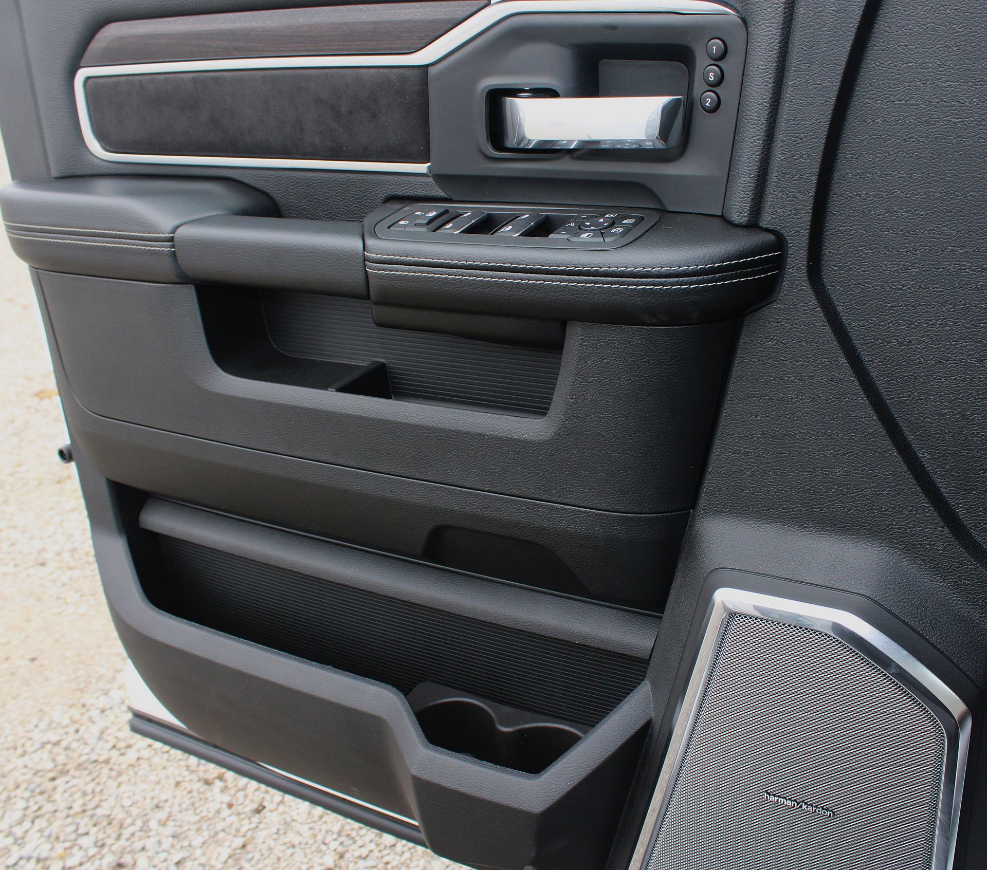 New 2026 RAM 3500 Laramie image 12