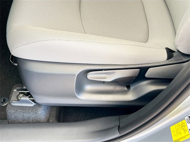 New 2026 Toyota Corolla Cross L image 17