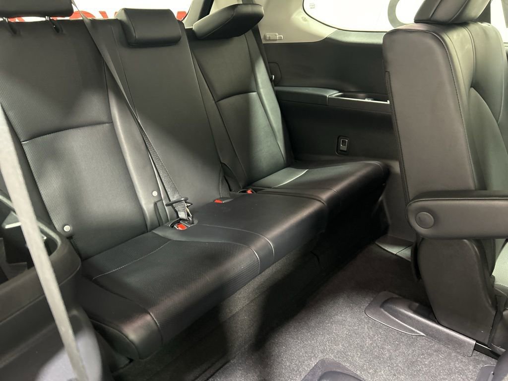 Used 2025 Toyota Grand Highlander AWD image 13