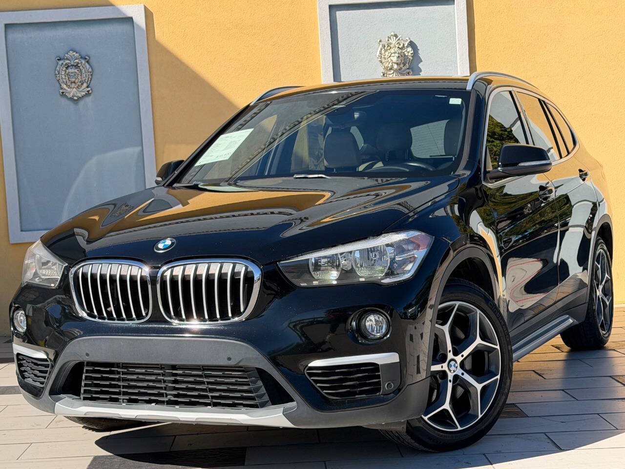 Used 2019 BMW X1 sDrive28i FWD image 3