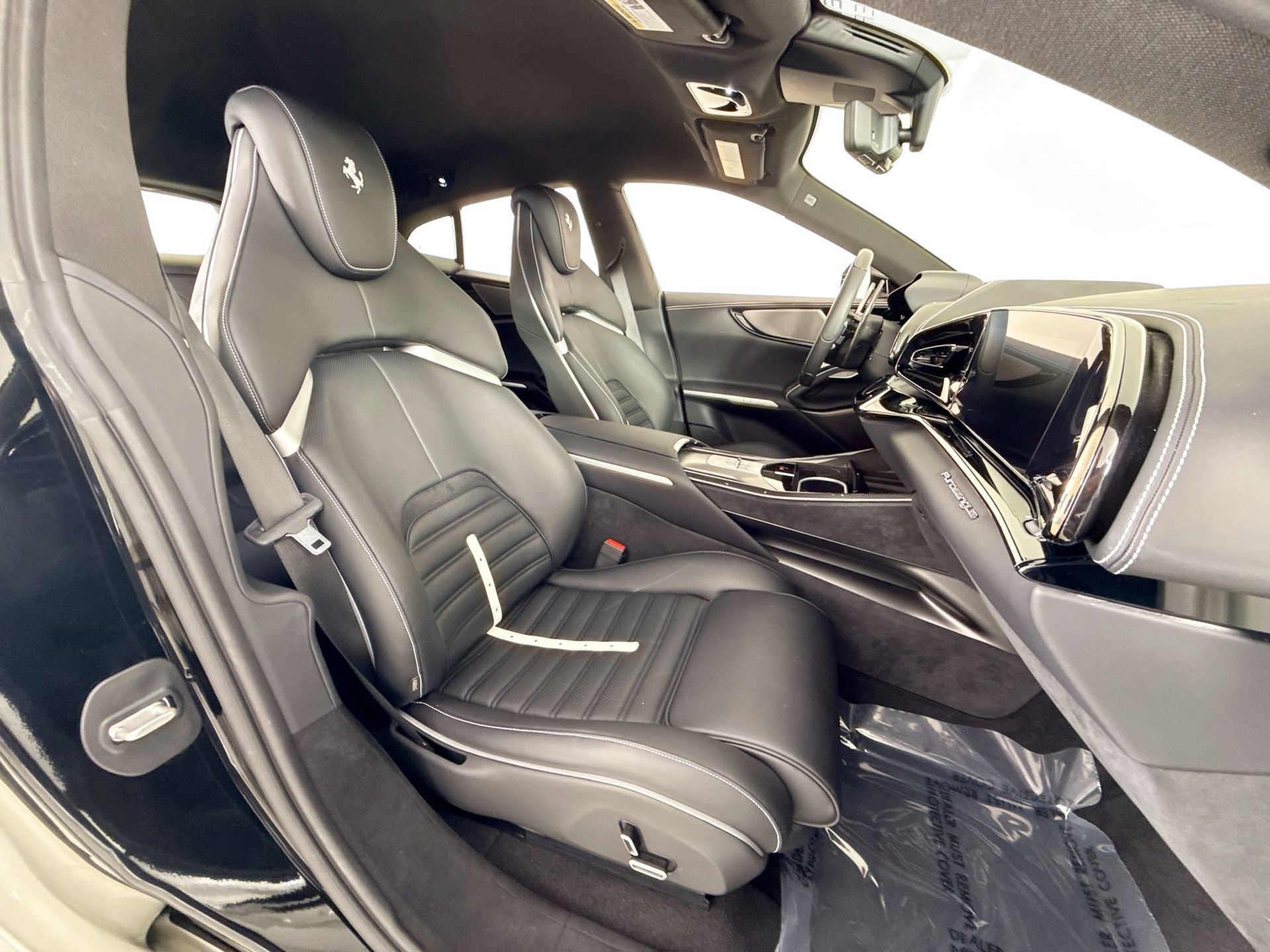 Certified 2025 Ferrari Purosangue AWD/4WD image 22