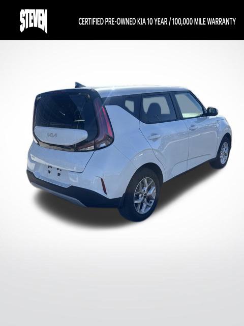 Certified 2025 Kia Soul LX w/ LX Technology Package FWD image 10
