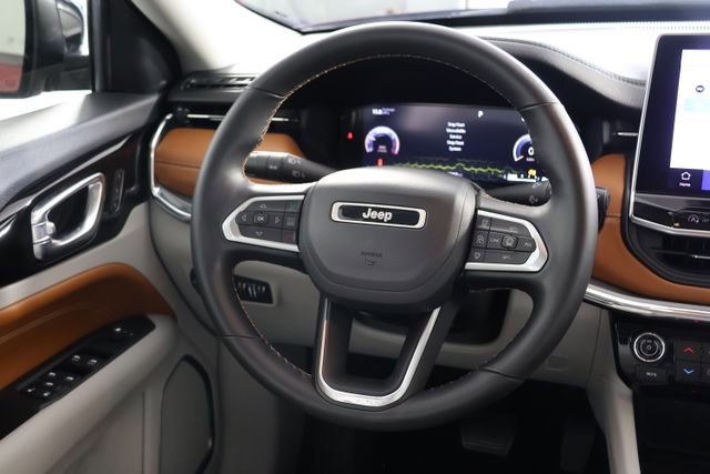 Used 2022 Jeep Compass Limited w/ Elite Group image 10