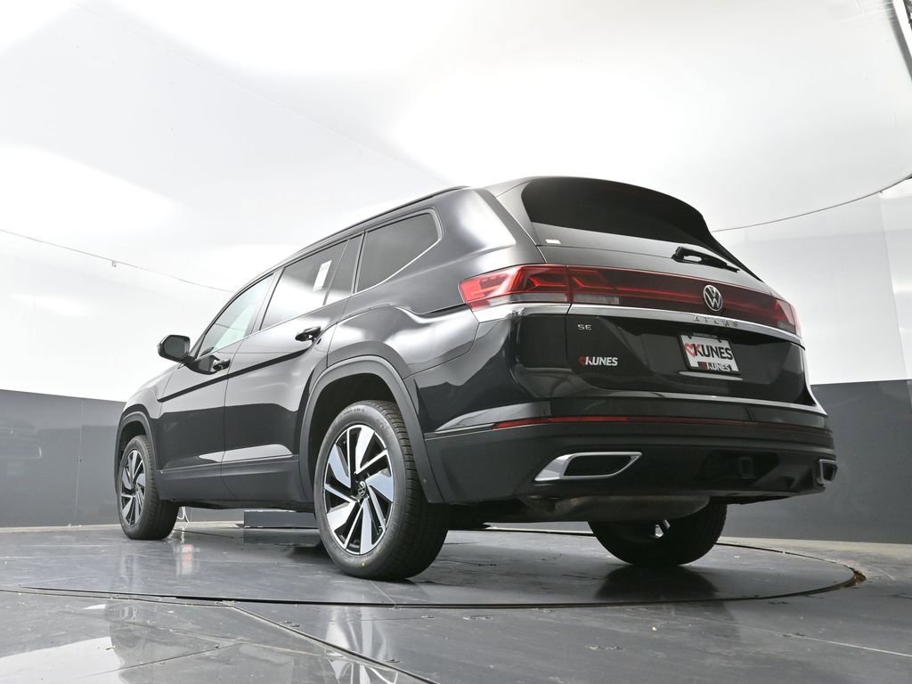 Used 2024 Volkswagen Atlas SE image 52