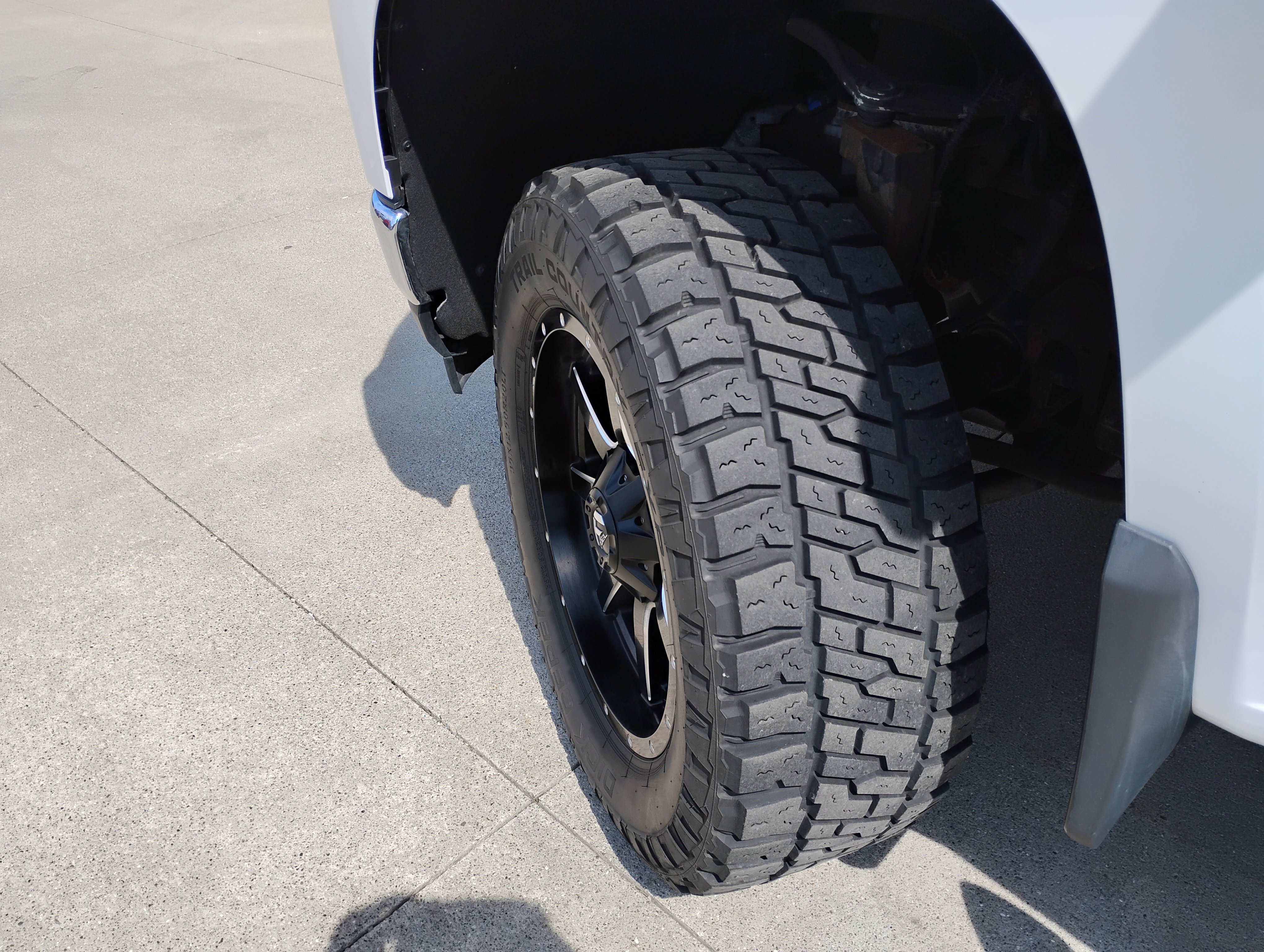 Used 2019 Chevrolet Silverado 1500 LT w/ All-Star Edition AWD/4WD image 23