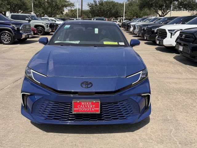 Used 2026 Toyota Camry XSE FWD image 2