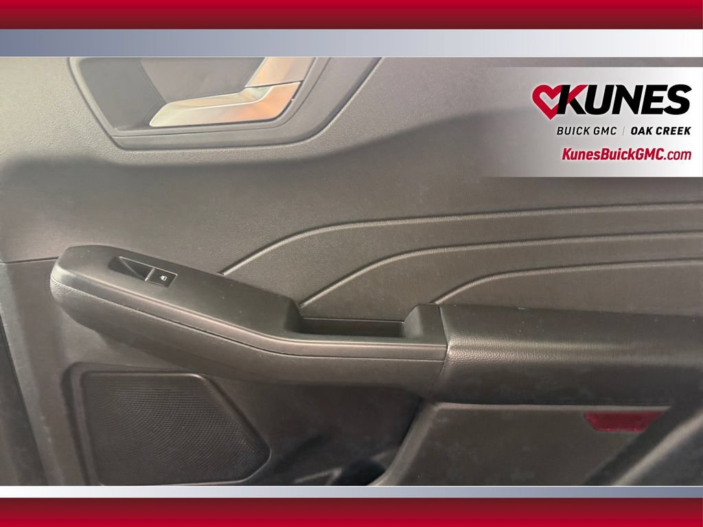 Used 2023 Ford Escape Platinum AWD/4WD image 34