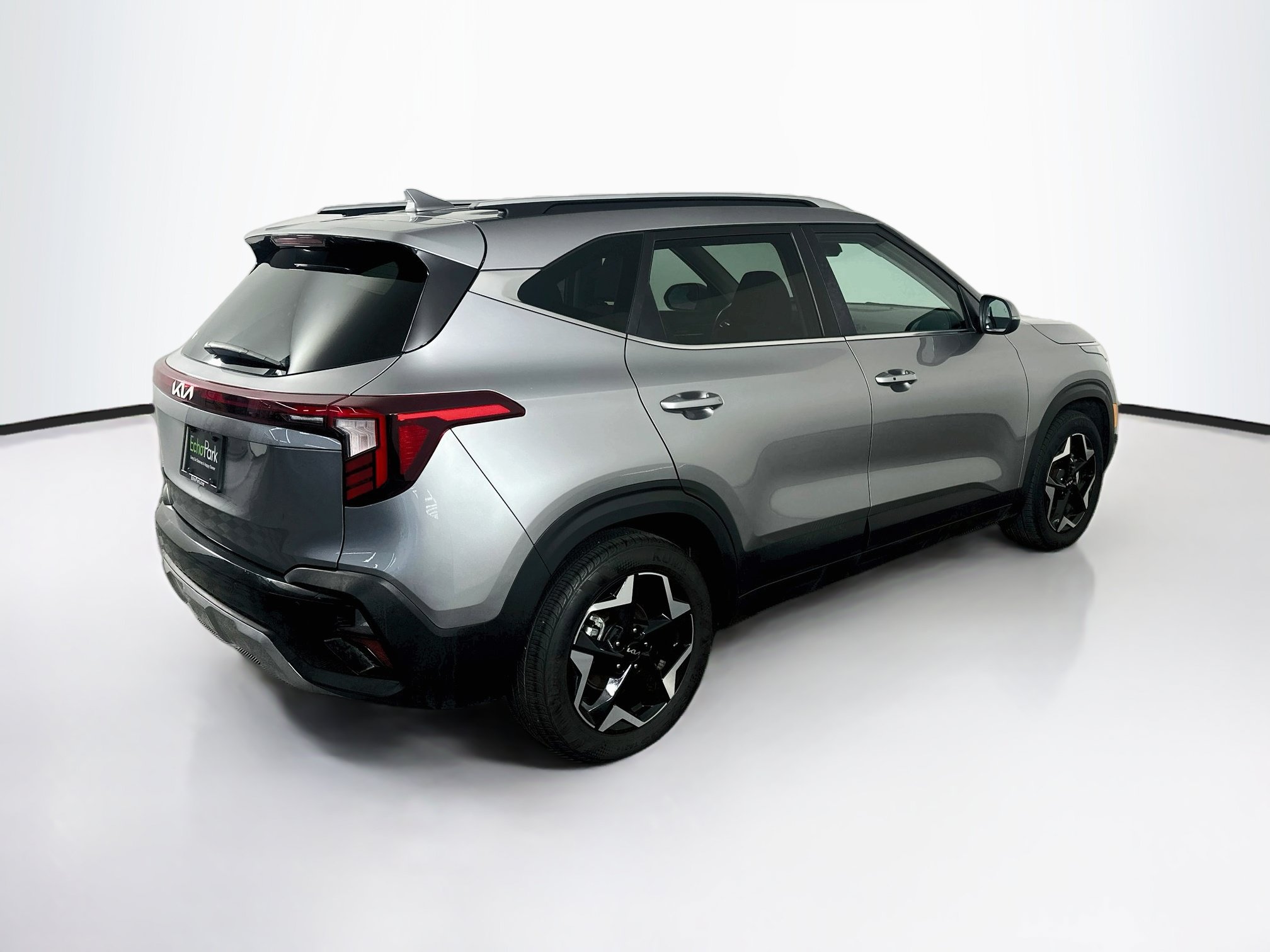 Used 2026 Kia Seltos EX FWD image 9