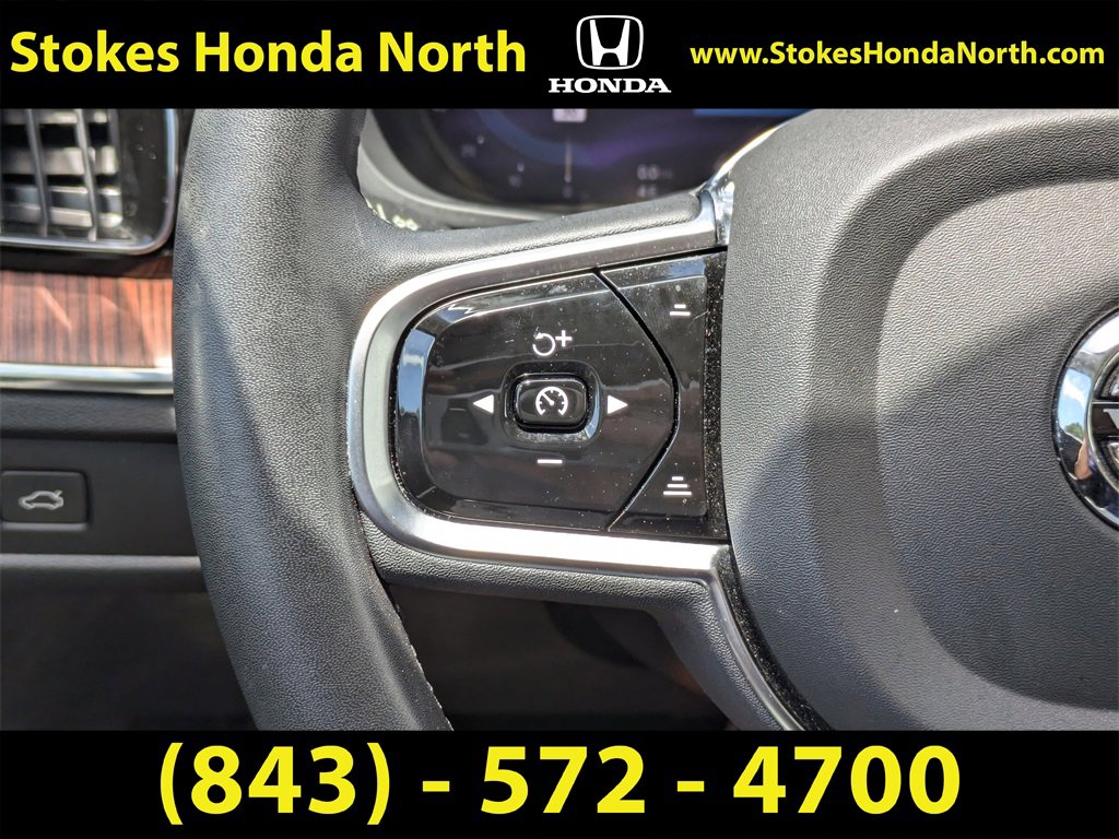 Used 2023 Volvo XC60 B6 Ultimate w/ Protection Package Premier image 26