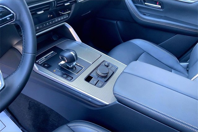 Used 2024 MAZDA CX-90 Plug-In Hybrid w/ Premium Plus image 13