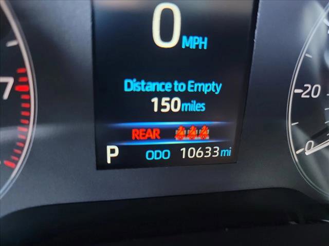 Used 2025 Toyota Corolla LE FWD image 21