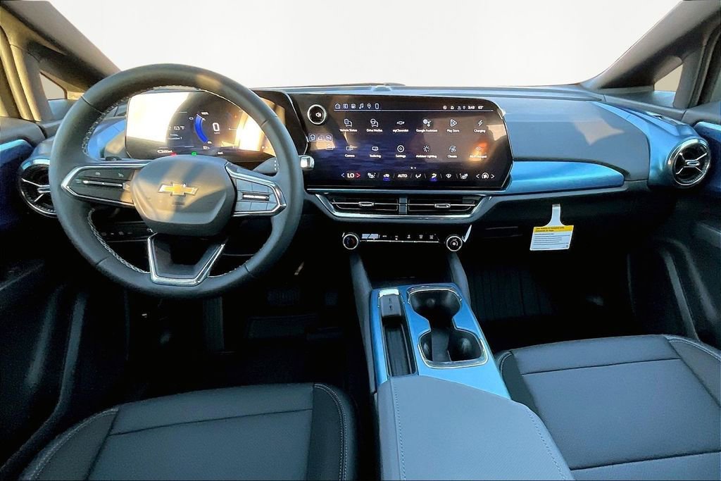 New 2026 Chevrolet Equinox EV LT image 6