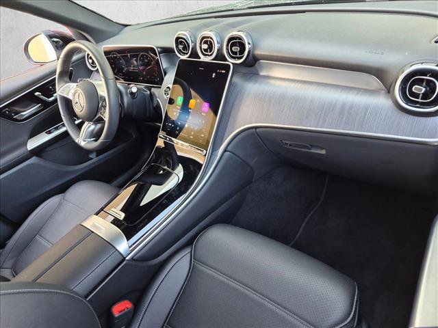 Certified 2025 Mercedes-Benz GLC 300 image 18