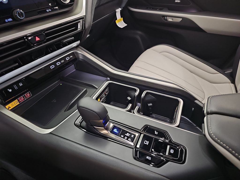 New 2026 Lexus TX 500h AWD w/ Technology Package image 24