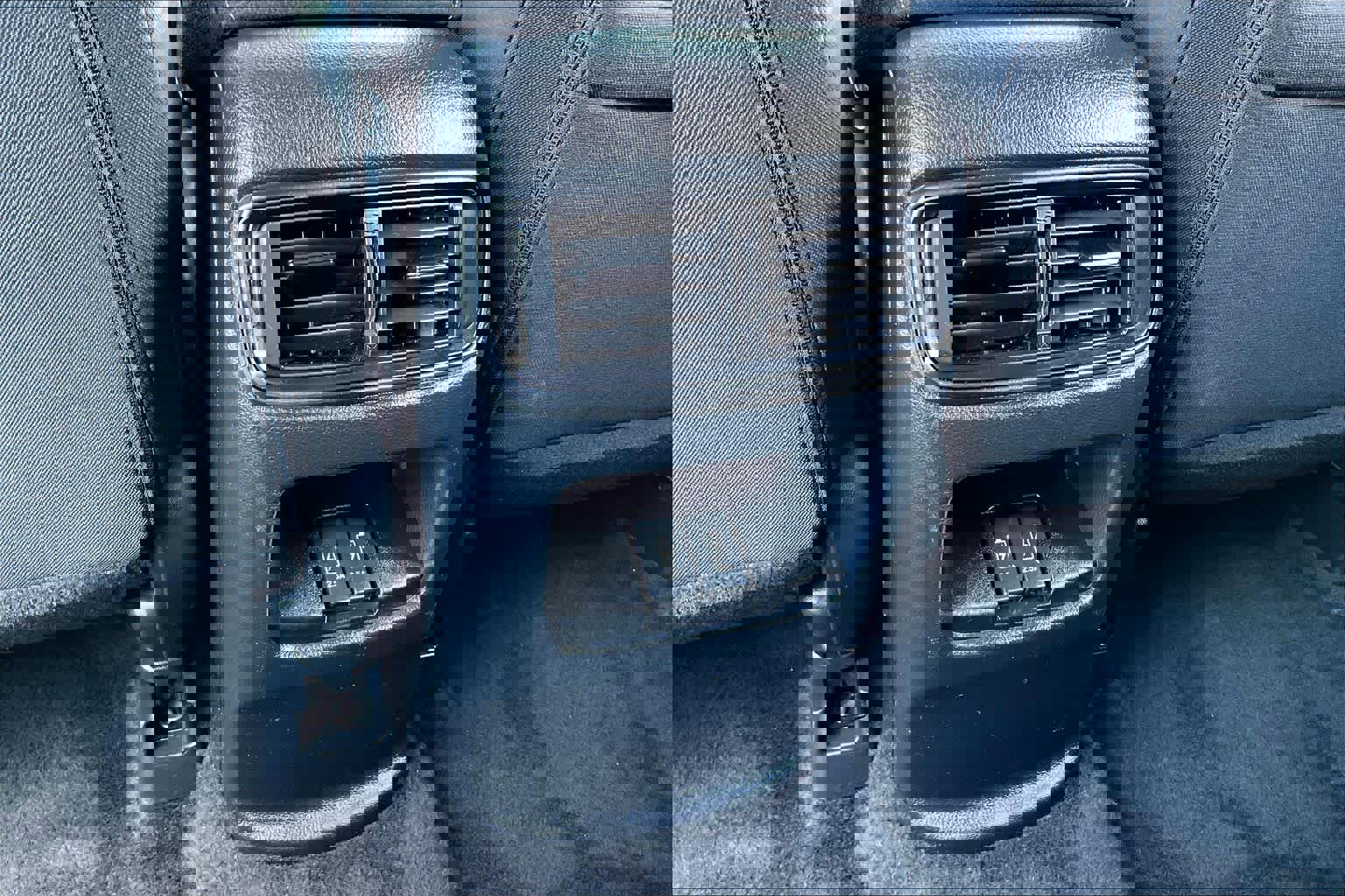 Used 2021 Honda CR-V EX image 32