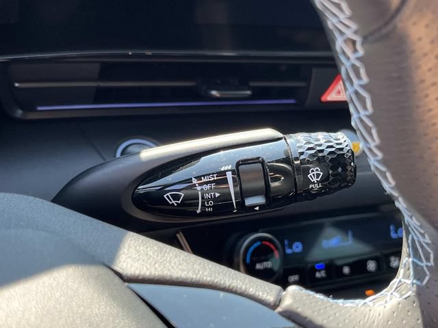 Certified 2025 Hyundai Elantra N FWD image 36