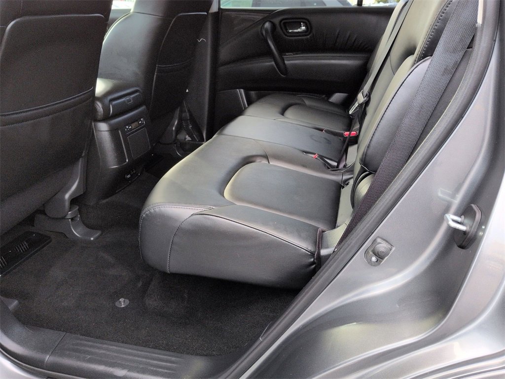 Used 2024 Nissan Armada SV image 17
