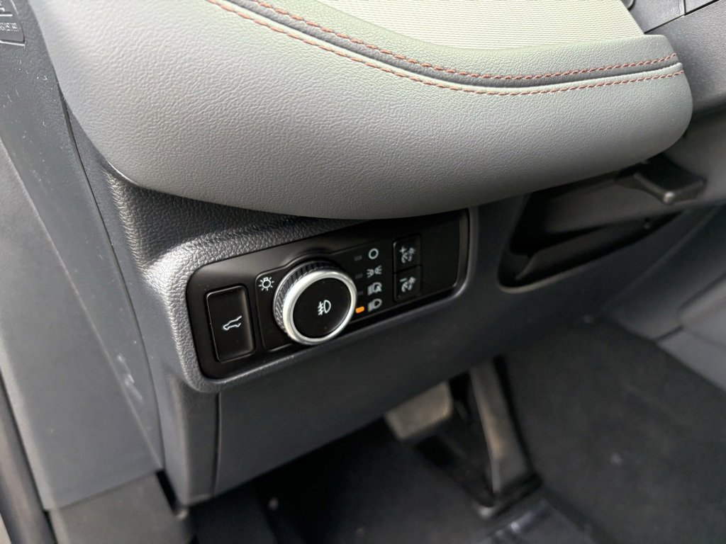 New 2026 Ford Explorer Active w/ Active Comfort Package image 40