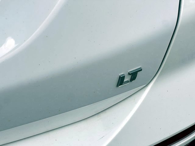 Used 2022 Chevrolet Equinox LT FWD image 12