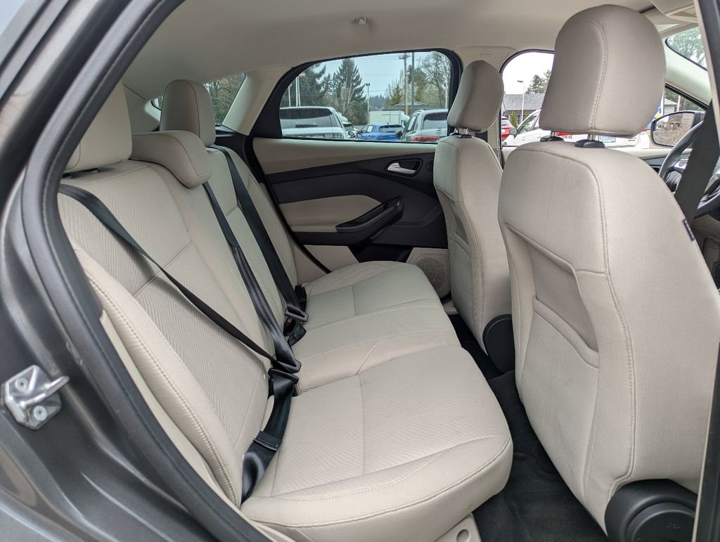 Used 2016 Ford Focus Electric Hatchback image 29