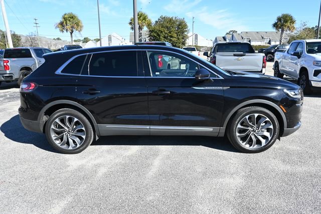 Used 2023 Lincoln Nautilus Reserve w/ Equipment Group 201A image 6