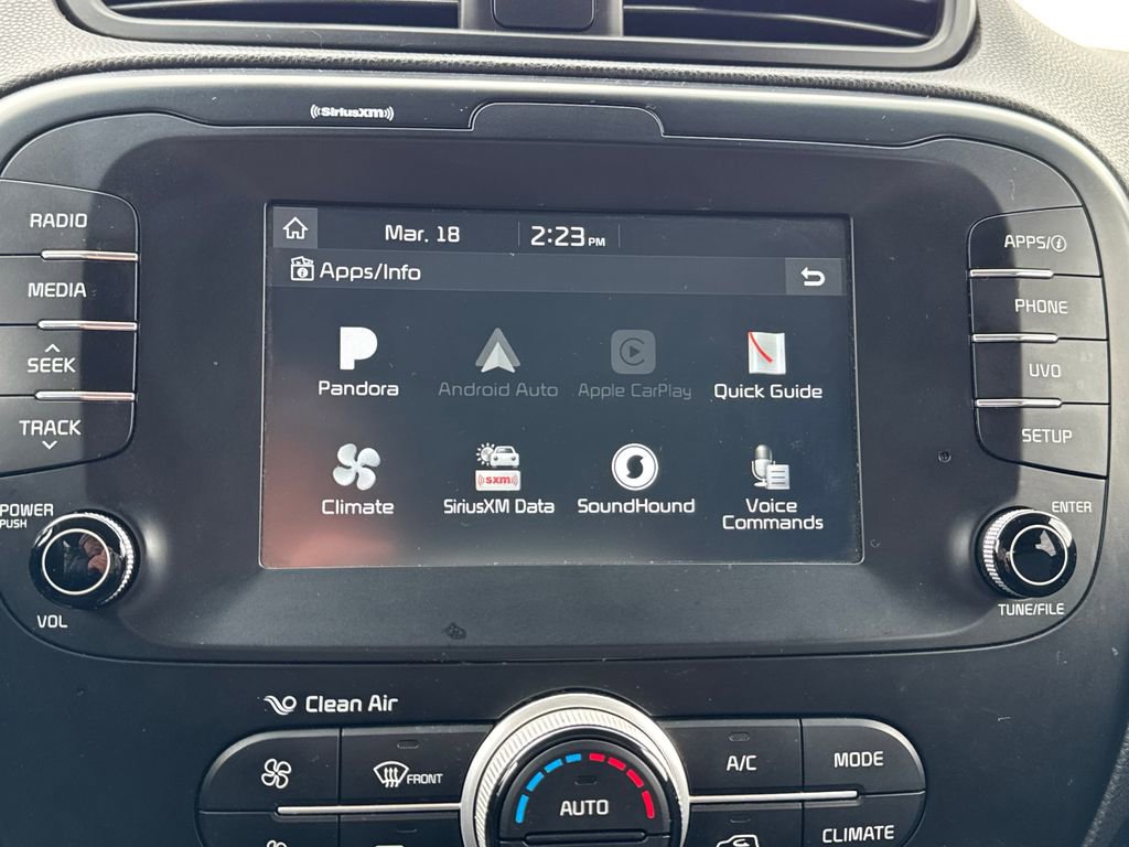 Used 2018 Kia Soul + image 22