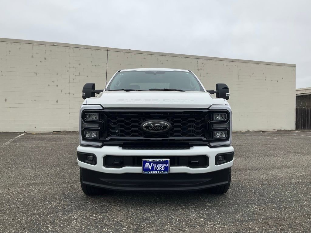 Certified 2025 Ford F350 Lariat w/ Black Appearance Package image 19