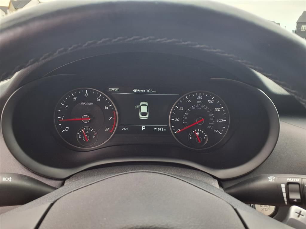 Used 2019 Kia Stinger Premium AWD/4WD image 24